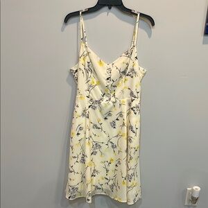 ModCloth Pale Yellow Floral Slip Dress L Adjustable Straps Lined Summer Midi